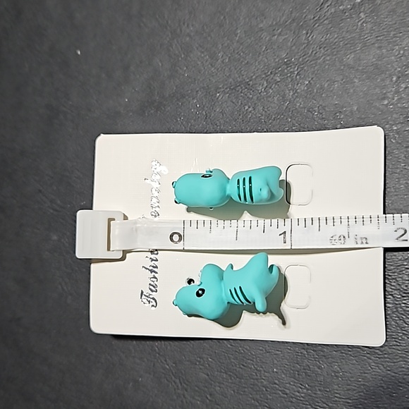 Blue 🎁 Dinosaur Chomp Earrings - Picture 6 of 6
